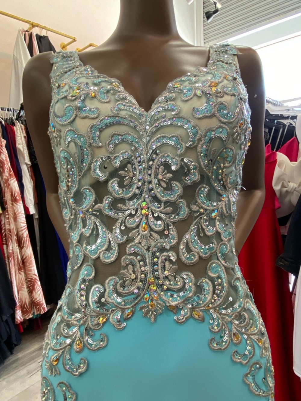 Prom dress - Picture 6 of 6